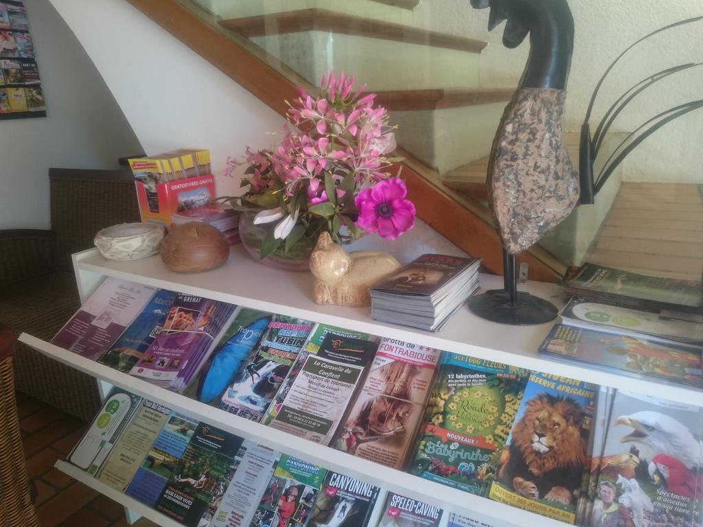 Hotel Le Mas Fleuri แวร์เนต์-เลส์-บานส์ ภายนอก รูปภาพ