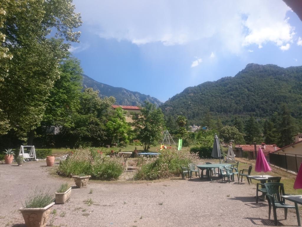 Hotel Le Mas Fleuri แวร์เนต์-เลส์-บานส์ ภายนอก รูปภาพ