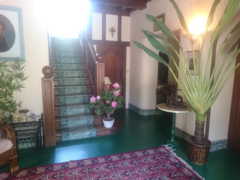 Hotel Le Mas Fleuri แวร์เนต์-เลส์-บานส์ ภายนอก รูปภาพ