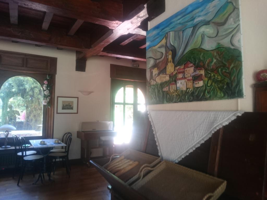 Hotel Le Mas Fleuri แวร์เนต์-เลส์-บานส์ ภายนอก รูปภาพ