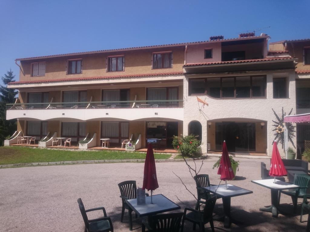 Hotel Le Mas Fleuri แวร์เนต์-เลส์-บานส์ ภายนอก รูปภาพ