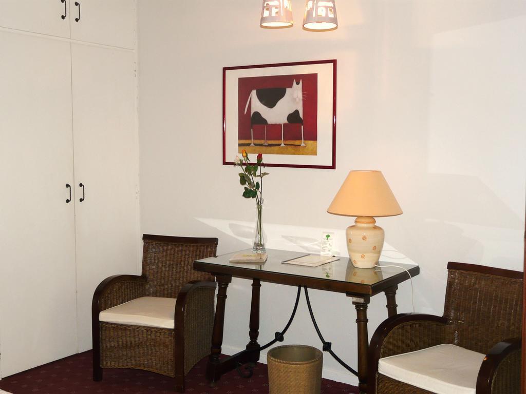 Hotel Le Mas Fleuri แวร์เนต์-เลส์-บานส์ ภายนอก รูปภาพ